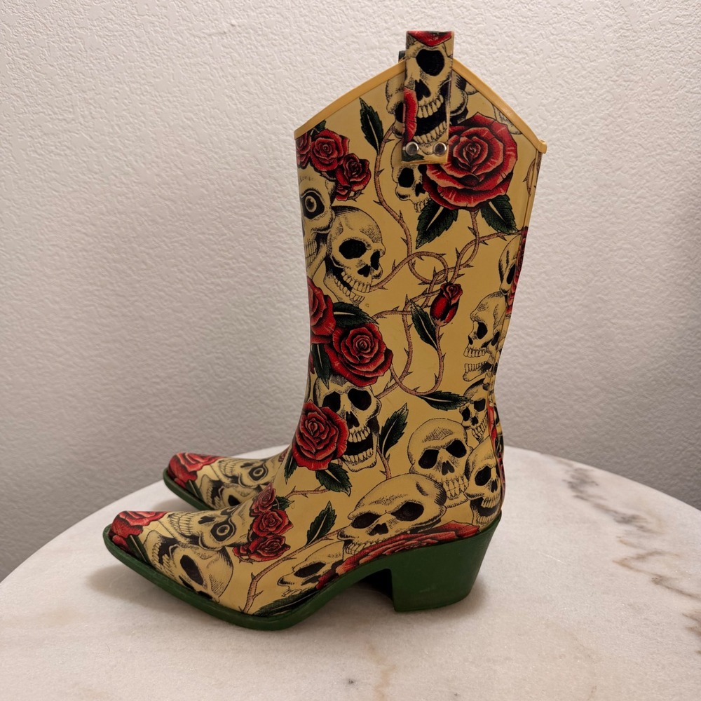 Nomad Yippy cowboy-style rubber rain boots with a skull and rose pattern Size 6‎ - Picture 3 of 7